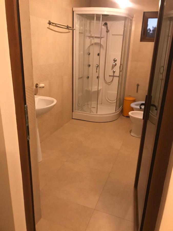 Apartament La Vila Curtea de Argeş Εξωτερικό φωτογραφία